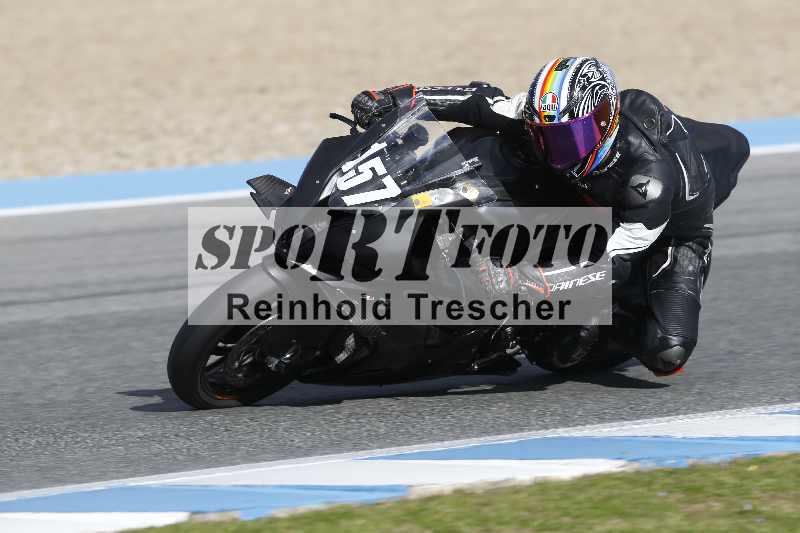 /01 24.-27.01.2025 Moto Center Thun Jerez/schwarz-black/157